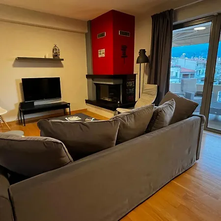 דירה The Spartan Penthouse