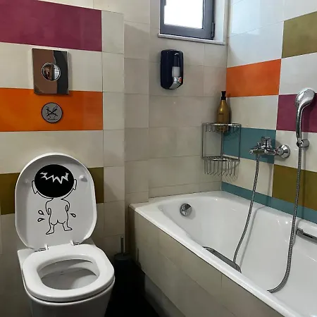 דירה The Spartan Penthouse