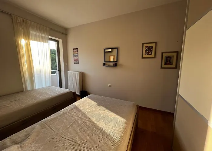 The Spartan Penthouse * Sparta